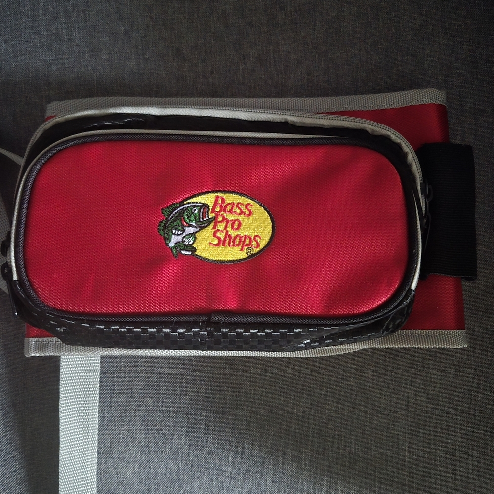 Bass Pro Shops Extreme Waist Pack Fishing Tackle Holder Hip Bag